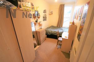 Photo 8- click for photo gallery